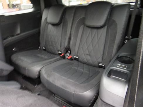 Used 2023 Mercedes-Benz GLS 63 AMG 4MATIC image 27