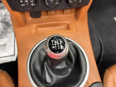 Used 2007 MAZDA MX-5 Miata Grand Touring image 16