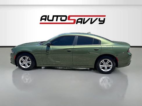 Used 2023 Dodge Charger SXT w/ Cold Weather Package RWD image 4