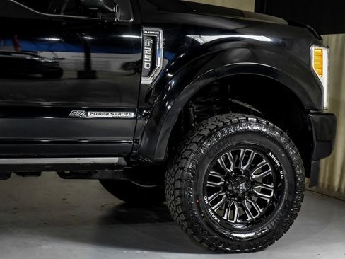 Used 2018 Ford F250 Platinum w/ Platinum Ultimate Package image 8