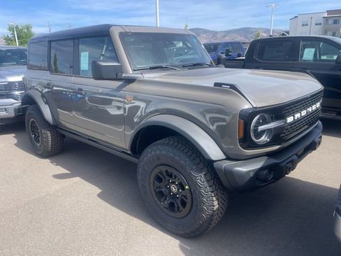 New 2026 Ford Bronco Badlands AWD/4WD image 1