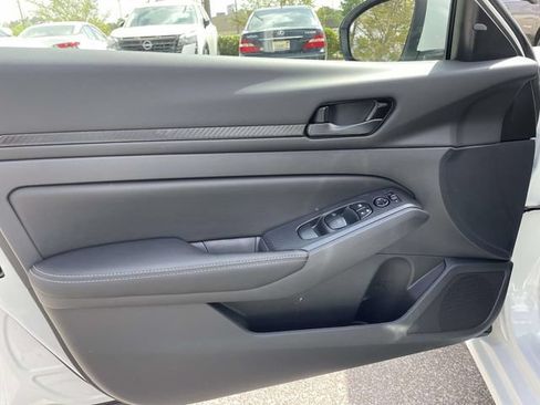 New 2026 Nissan Altima 2.5 SV w/ SV Premium Package FWD image 13