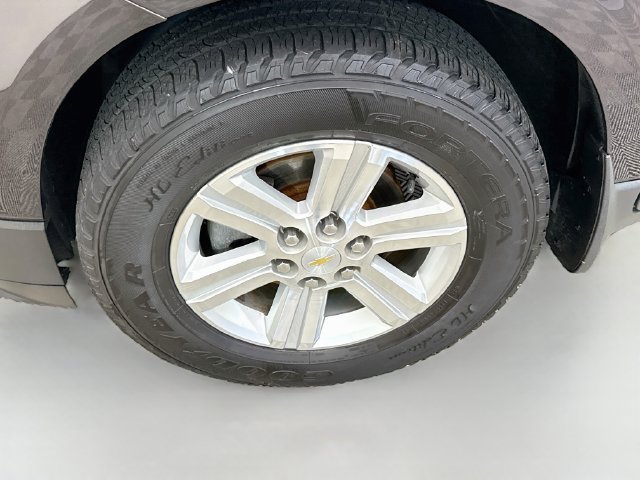 Used 2014 Chevrolet Traverse LT FWD image 32