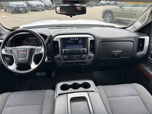 Used 2017 GMC Sierra 1500 SLE w/ SLE Value Package AWD/4WD image 16