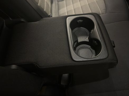 Used 2016 Ford Edge SEL image 25