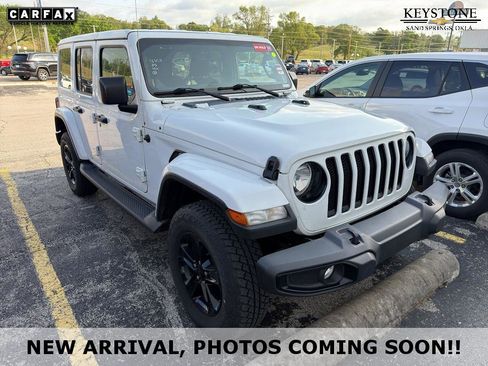 Used 2023 Jeep Wrangler Unlimited Sahara image 1