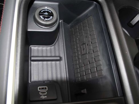 New 2025 Ford Expedition Max Active image 40