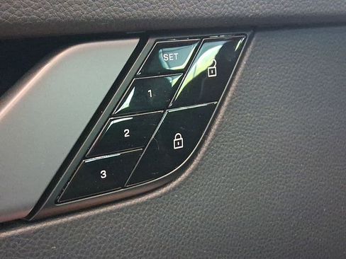 Used 2020 Porsche 911 Carrera image 12