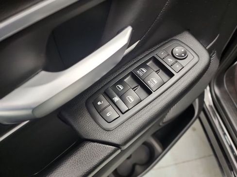 Used 2020 RAM 1500 Big Horn image 17