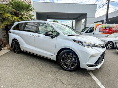 Used 2021 Toyota Sienna XSE