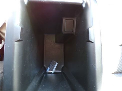 Used 2021 Chevrolet Colorado LT w/ LT Convenience Package image 29