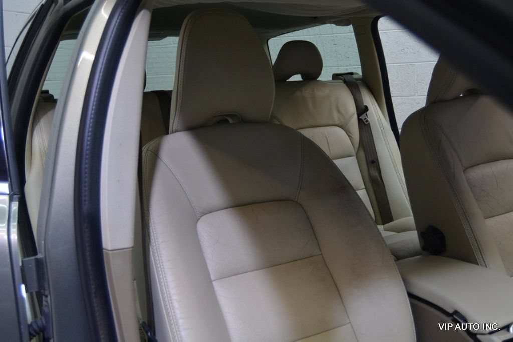 Used 2010 Volvo XC70 3.2 AWD/4WD image 14