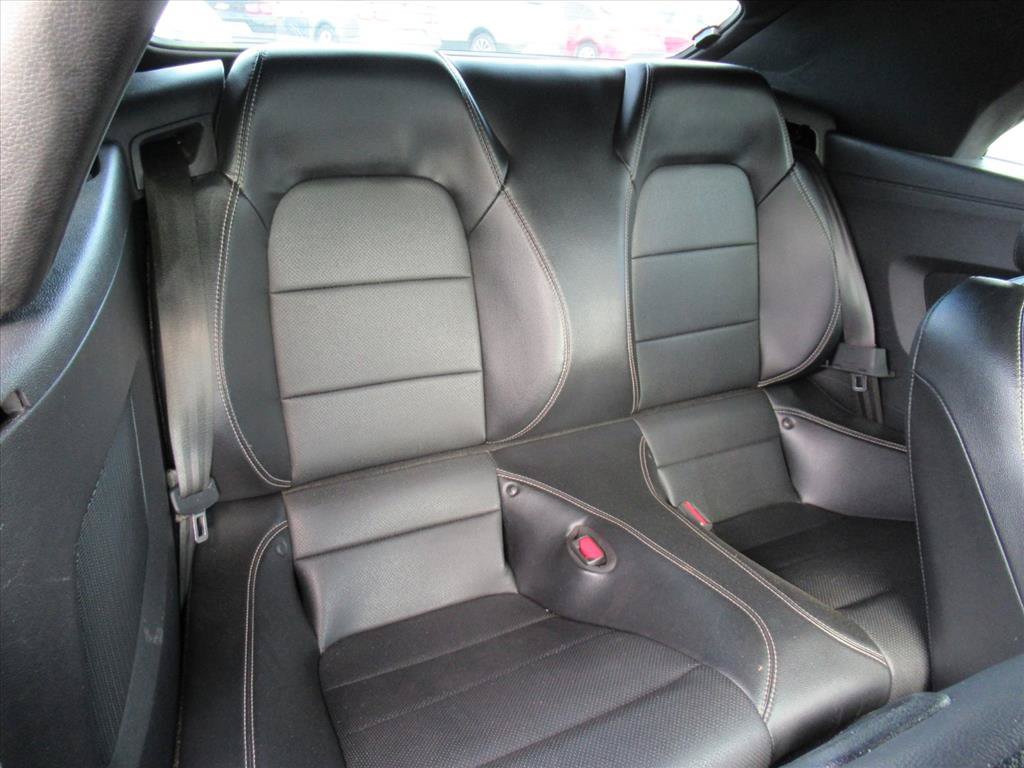 Used 2021 Ford Mustang Premium RWD image 24