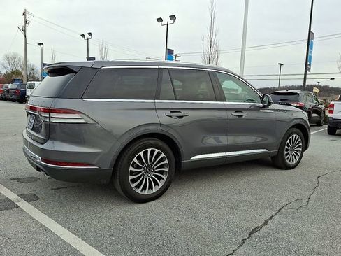 Used 2021 Lincoln Aviator Reserve w/ Elements Package Plus image 12