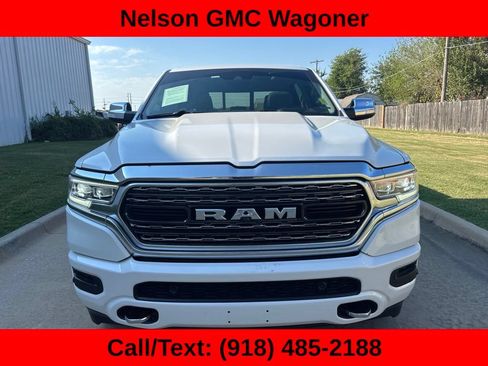 Used 2022 RAM 1500 Limited AWD/4WD image 2