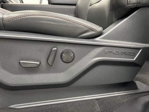 Used 2025 Ford Expedition Max Active image 10