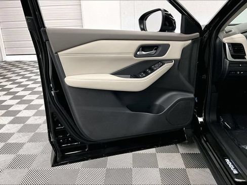New 2026 Nissan Rogue Dark Armor FWD image 33