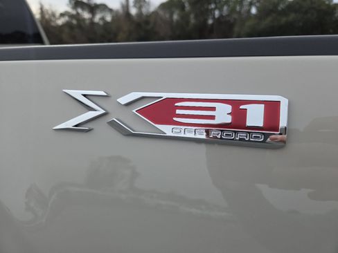 New 2026 GMC Sierra 2500 Pro w/ 1SA Pro Safety Plus Package AWD/4WD image 20