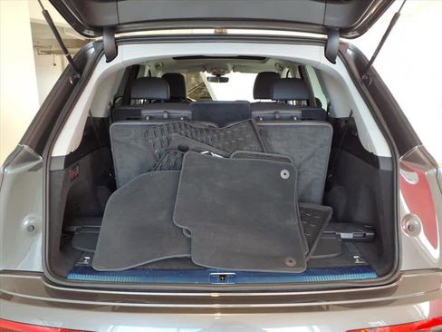 Used 2023 Audi Q7 3.0T Premium Plus w/ Premium Plus Package image 19