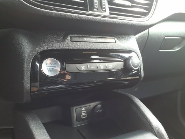 Certified 2024 Ford Escape ST-Line w/ Tech Pack #1 AWD/4WD image 19