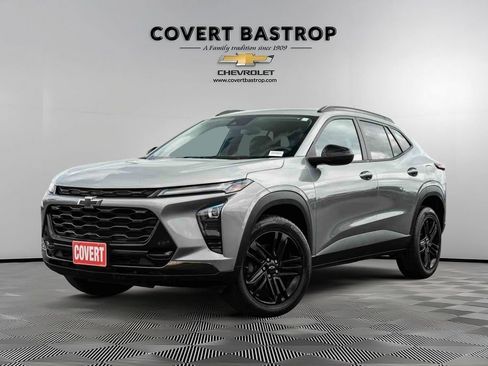 Certified 2024 Chevrolet Trax ACTIV w/ Driver Confidence Package FWD image 1
