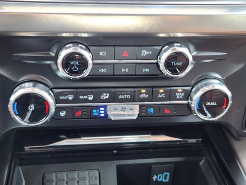 New 2026 Ford F250 King Ranch w/ Tremor Off-Road Package AWD/4WD image 15