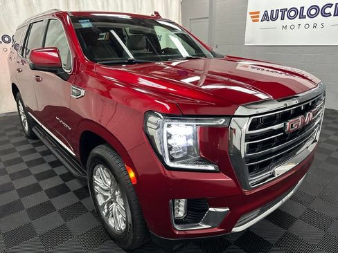 Used 2022 GMC Yukon SLT w/ SLT Premium Package AWD/4WD image 2