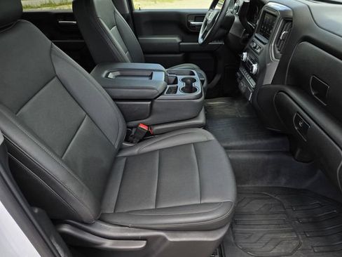 Used 2024 GMC Sierra 2500 Pro AWD/4WD image 29