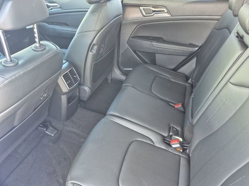 New 2026 Kia Sportage EX image 12