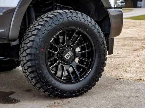 Used 2019 Ford F250 Lariat w/ Lariat Value Package image 66