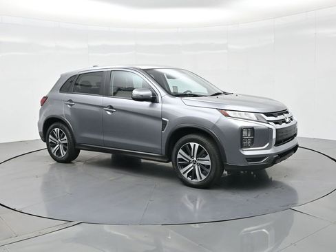 Used 2024 Mitsubishi Outlander Sport SE image 4