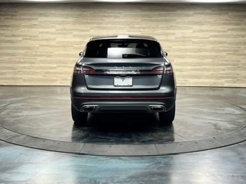 Used 2023 Lincoln Nautilus Reserve AWD/4WD image 21