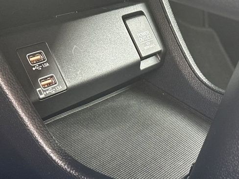 Used 2020 Honda HR-V EX-L image 42