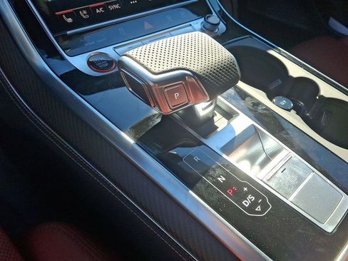 New 2026 Audi SQ8 Prestige image 13