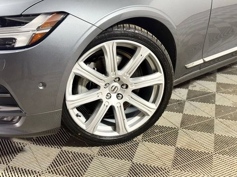 Used 2017 Volvo S90 T6 Inscription w/ Vision Package AWD/4WD image 2
