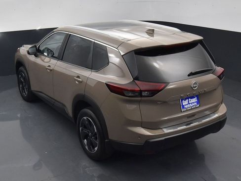 Certified 2025 Nissan Rogue SV w/ SV Premium Package image 34