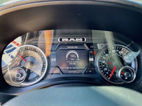 Used 2019 RAM 1500 Laramie AWD/4WD image 21