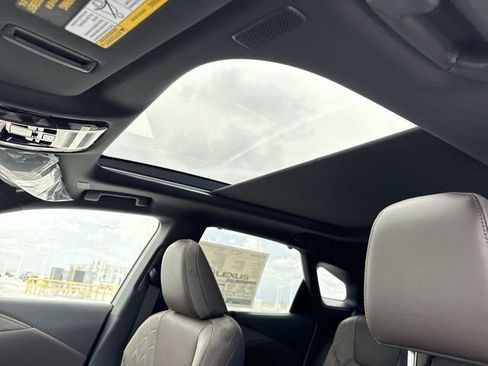 New 2026 Lexus RX 450h AWD image 22