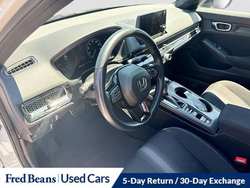Used 2023 Honda Civic Sport image 12