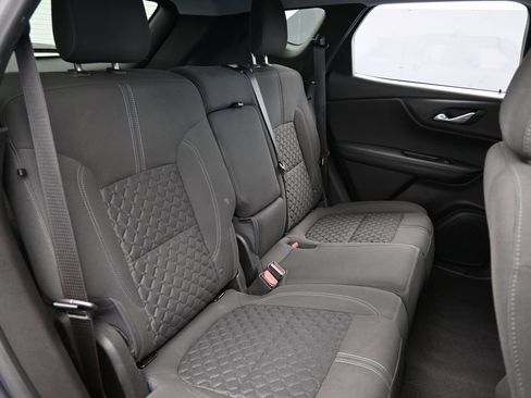 Used 2021 Chevrolet Blazer LT image 41