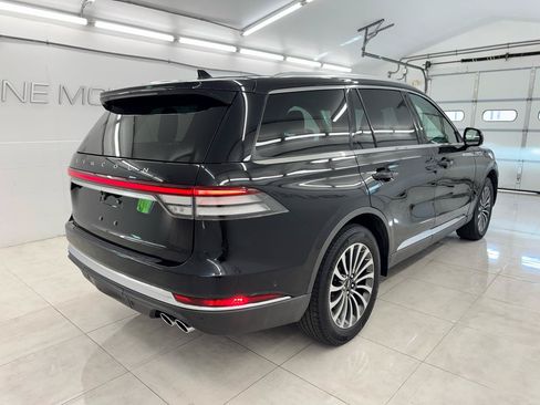 Used 2024 Lincoln Aviator Reserve w/ Elements Package Plus AWD/4WD image 5