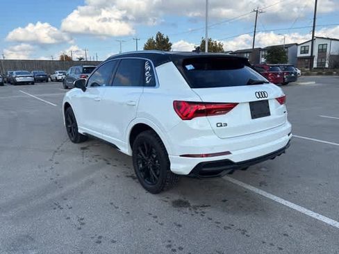 Used 2023 Audi Q3 2.0T Premium Plus w/ Premium Plus Package image 3