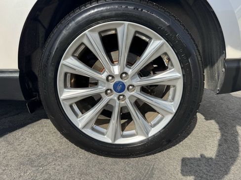 Used 2018 Ford Edge Titanium w/ Equipment Group 301A image 12