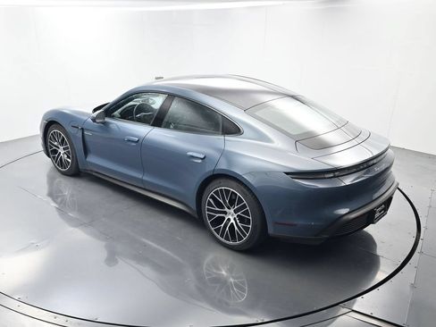 Certified 2025 Porsche Taycan AWD/4WD image 36