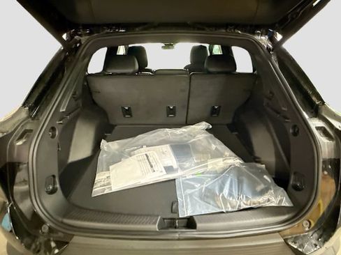 New 2026 Chevrolet Equinox EV LT AWD/4WD image 26