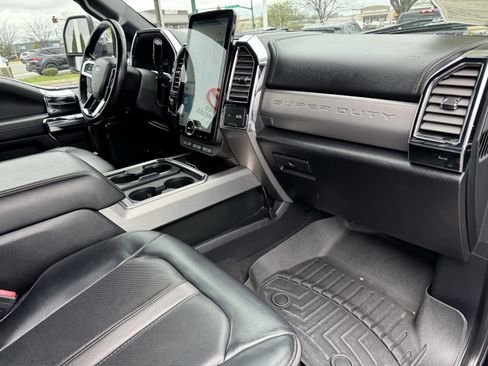 Used 2019 Ford F450 Platinum w/ Platinum Ultimate Package image 40