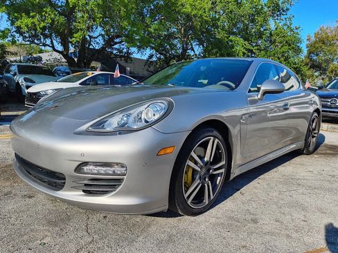 Used 2013 Porsche Panamera S w/ Comfort Pkg image 1
