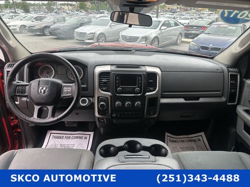 Used 2017 RAM 1500 Classic SLT image 15