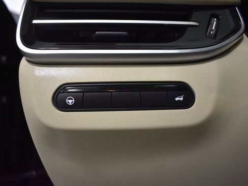 Used 2023 INFINITI QX60 Luxe image 19