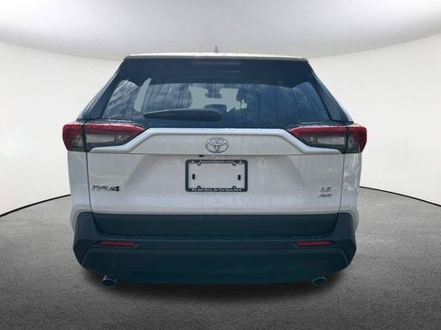 New 2025 Toyota RAV4 LE image 12